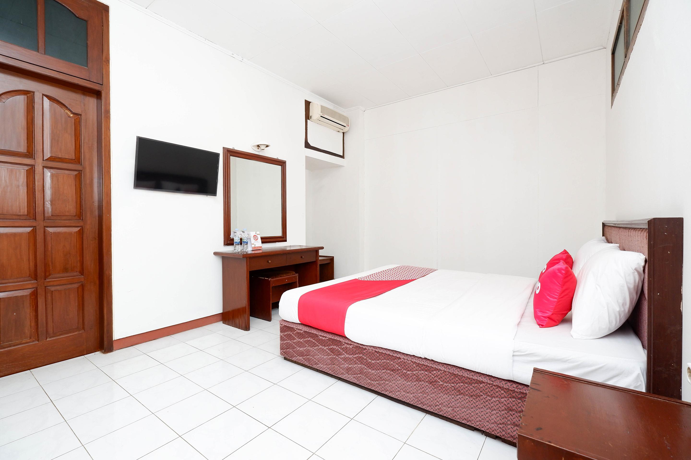 Super Oyo Capital O 1644 Hotel Griya Kencana Surakarta  Ngoại thất bức ảnh