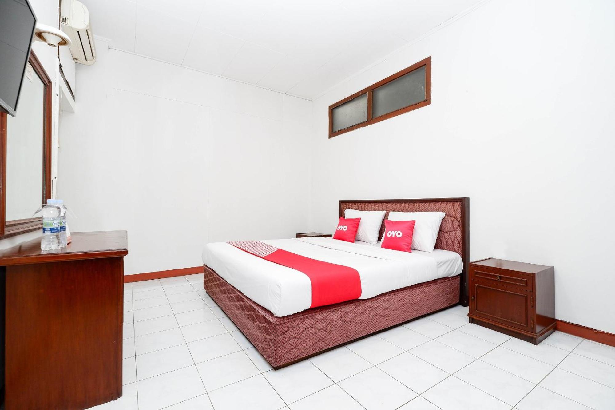 Super Oyo Capital O 1644 Hotel Griya Kencana Surakarta  Ngoại thất bức ảnh
