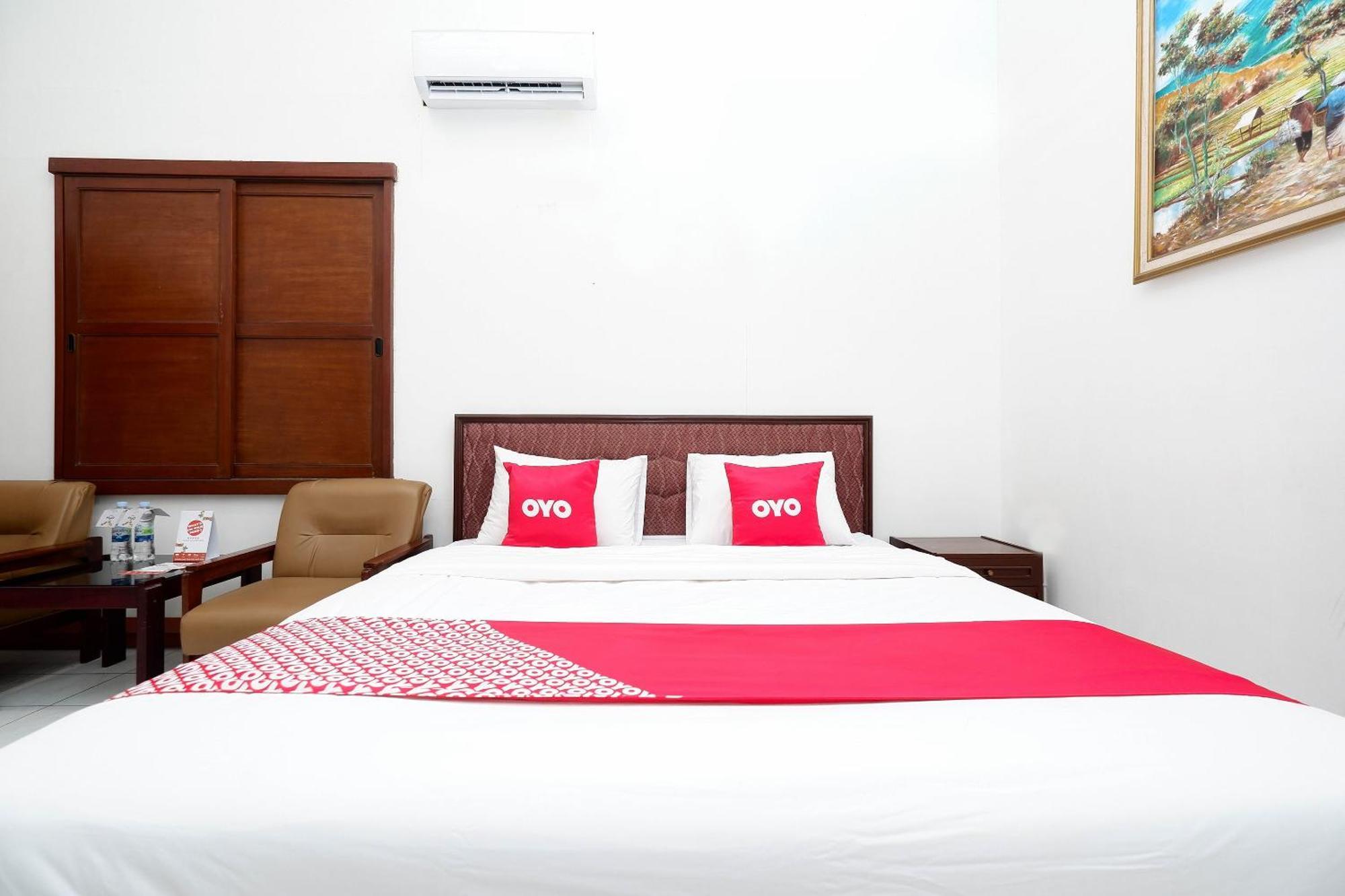 Super Oyo Capital O 1644 Hotel Griya Kencana Surakarta  Ngoại thất bức ảnh