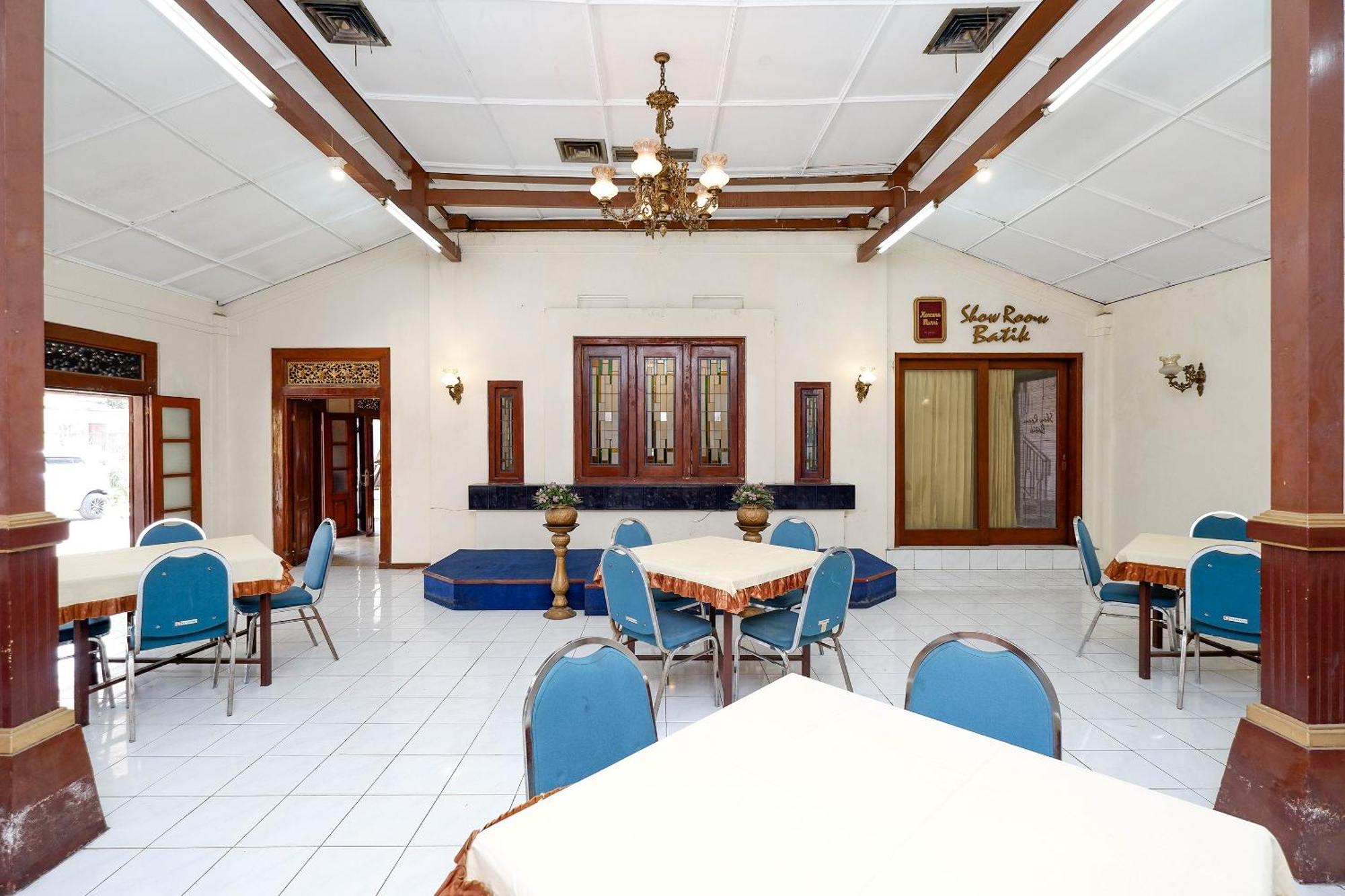 Super Oyo Capital O 1644 Hotel Griya Kencana Surakarta  Ngoại thất bức ảnh